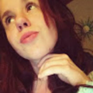 Meet your Posher, Halie